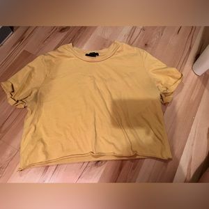 Forever 21 crop tee shirt